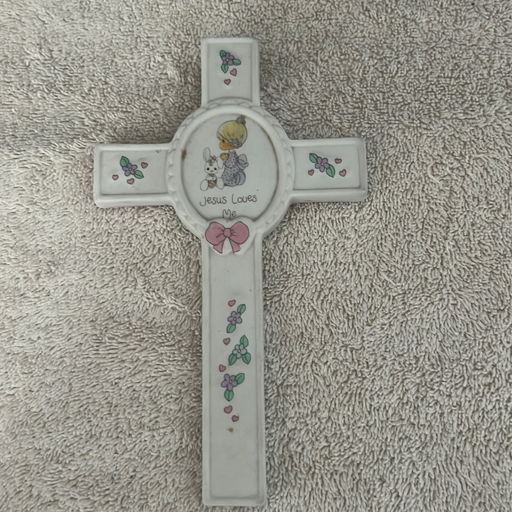 Precious Moments 1990 Adorable Vintage Cross